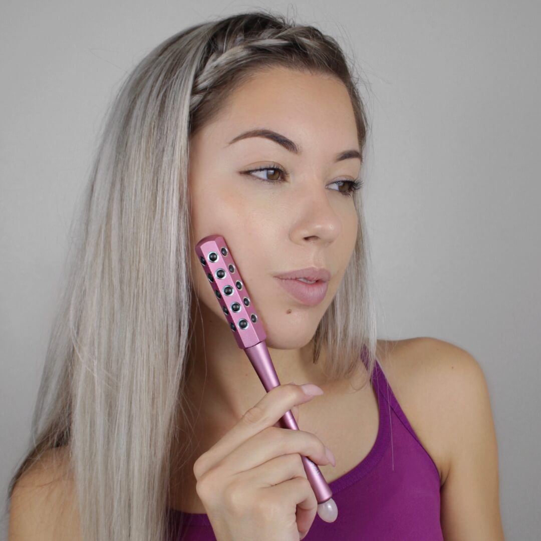 Remi Uplift Facial Massage Roller - Image 13
