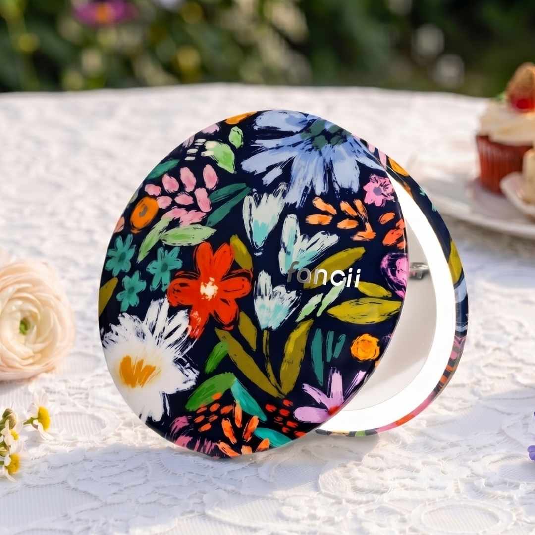 Mini Taylor LED Compact Mirror | Happy Flowers - Image 5