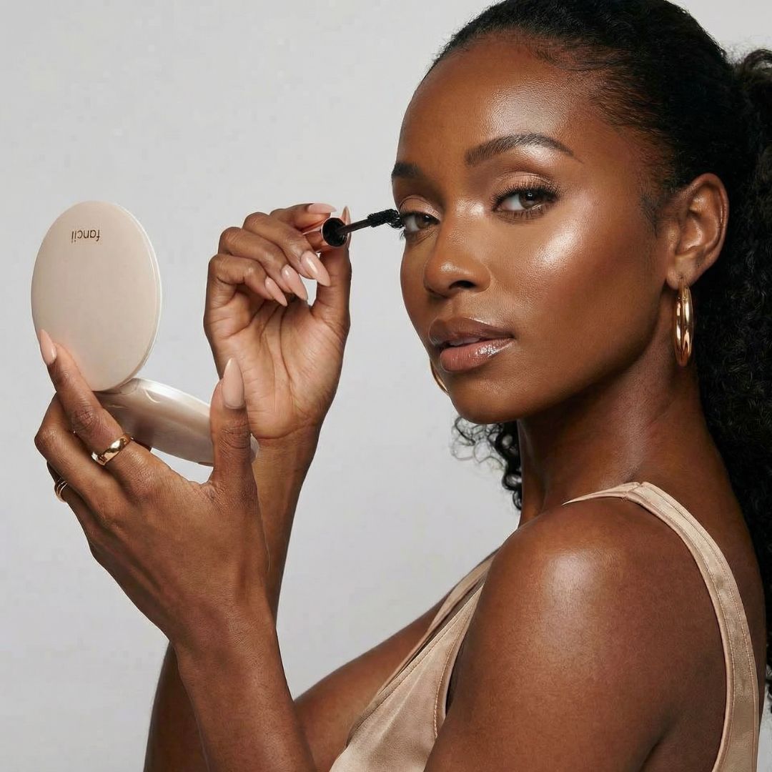 Mini Taylor LED Compact Mirror - Image 12